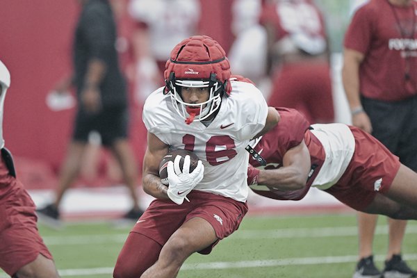 WholeHogSports - Razorback camp report: Bowl game TD thing of the past for  Washington