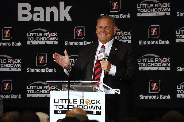 WholeHogSports - Touchdown Club best spot for football talk