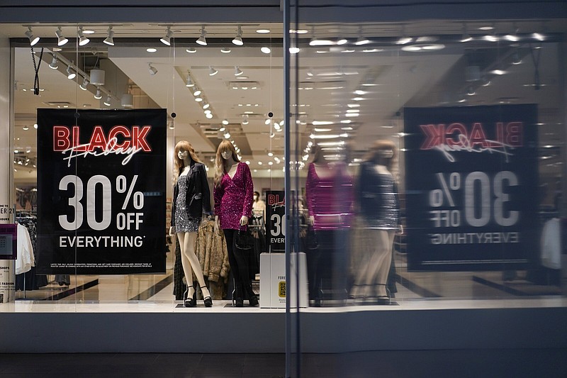 30% off everything signs are posted at Forever 21 to draw in Black Friday shoppers at Fashion Centre at Pentagon City in Arlington, Va., in 2022.
(AP)