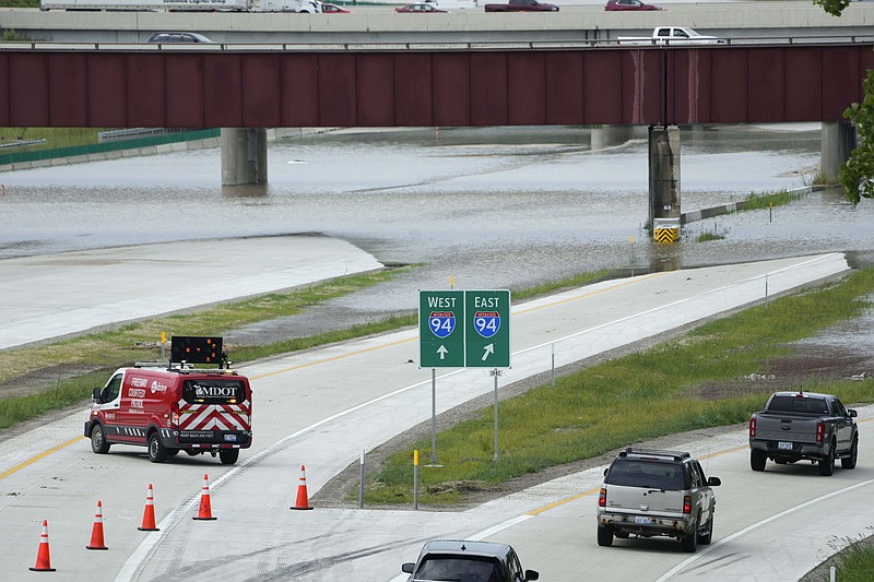 Flooding outages hammer Michigan Ohio The Arkansas Democrat