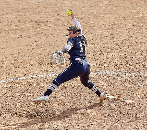 Helias softball focused on task at hand - Vimarsana News