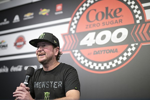 Former Cup Series champ Kurt Busch retires with concussion - Vimarsana News