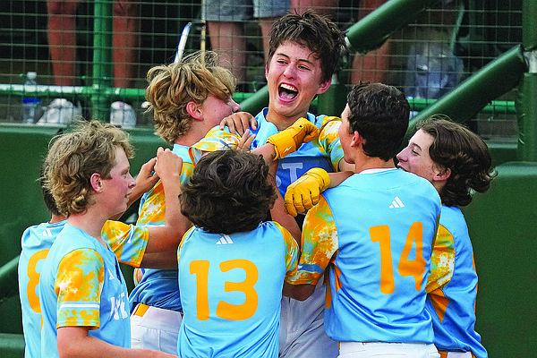 California wins LLWS on walkoff homer against Curacao California wins LLWS on walkoff homer against Curacao