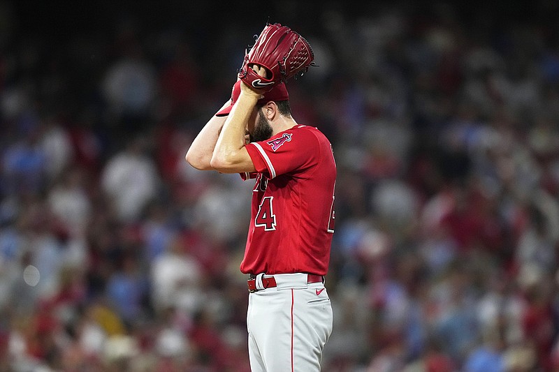 angels-wave-white-flag-on-season-reportedly-placing-6-players-on-waivers