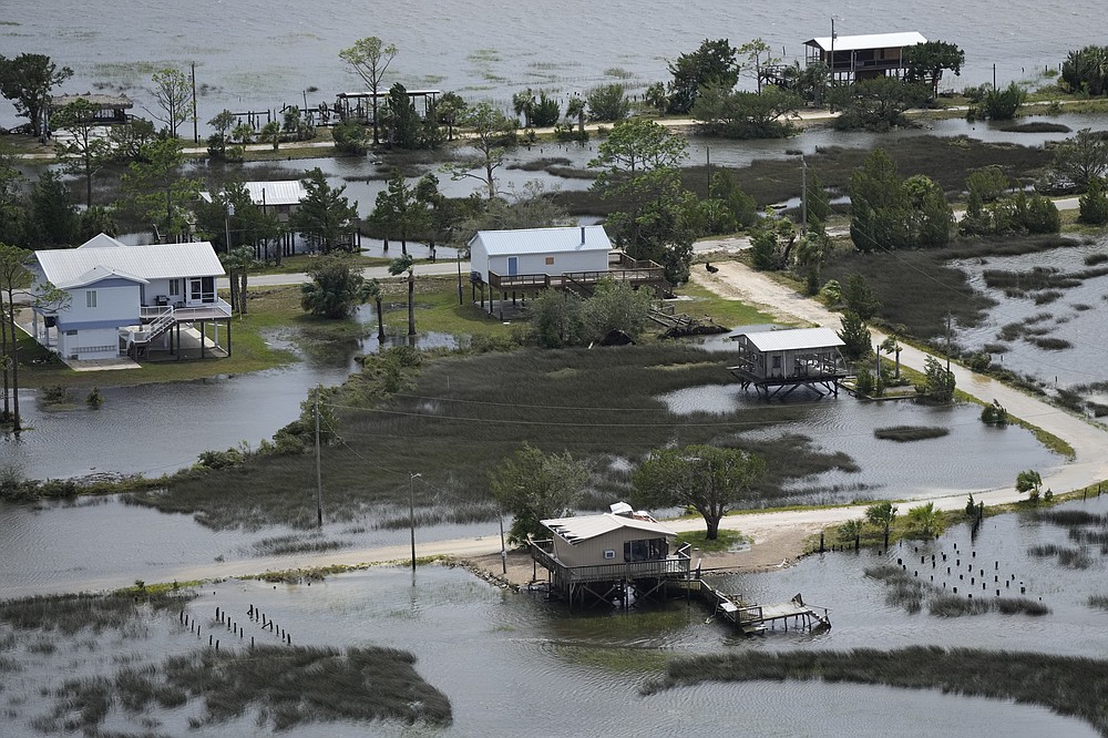 Florida, Georgia residents left reeling by Idalia