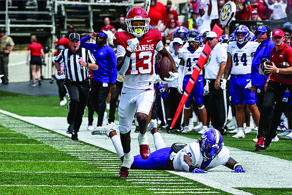 Razorbacks rip Western Carolina | El Dorado News