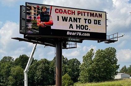 Billboard opened door for OL's commitment | Whole Hog Sports