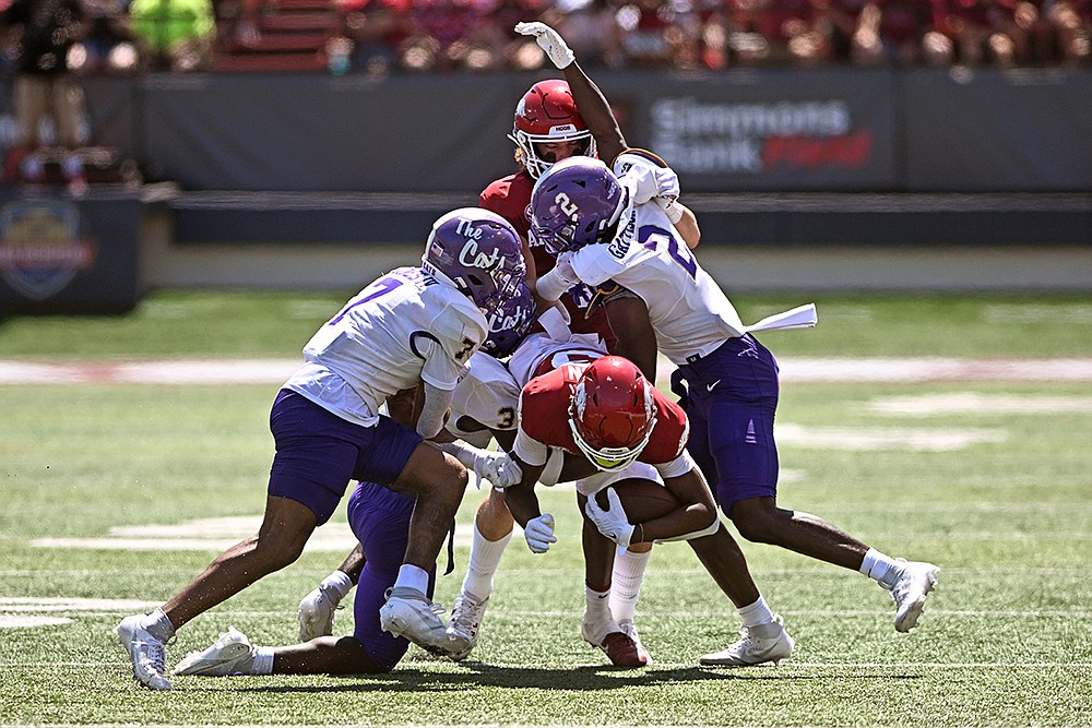 Razorbacks open with purpose, rip Western Carolina