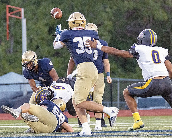 Helias rolls to win against Hickman - Vimarsana News