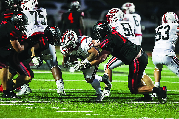 Backfield leads Hannibal past Jefferson City - Vimarsana News
