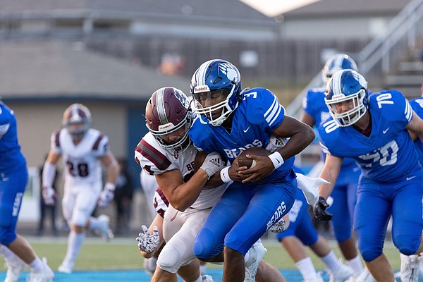 With stars sidelined, Benton turns to others in win - Vimarsana News