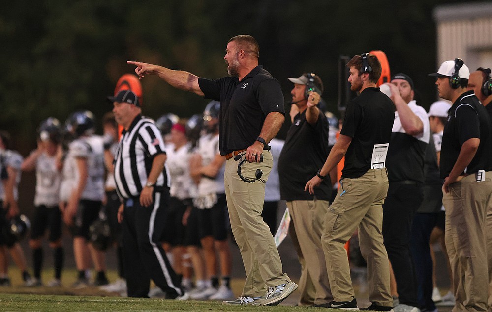 PREP FOOTBALL Pair of UA commits square off as CAC ekes by Bauxite