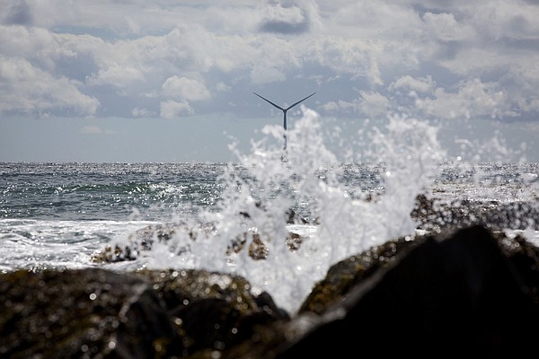 Inflation disrupts offshore wind projects - Vimarsana News