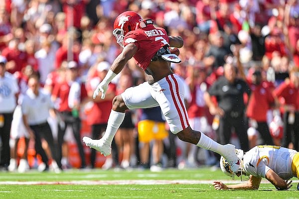 WholeHogSports - Anderson: Hogs played hard and well enough to win