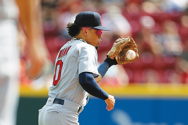 Bolstered by returns, Reds beat Cardinals - Vimarsana News