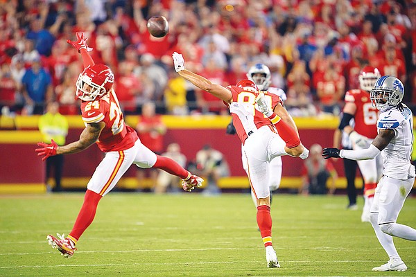 Chiefs to wear red-on-red uniforms vs. Colts on Sunday night