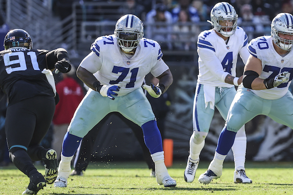 Dallas Cowboys offensive tackle Jason Peters (71) in action during