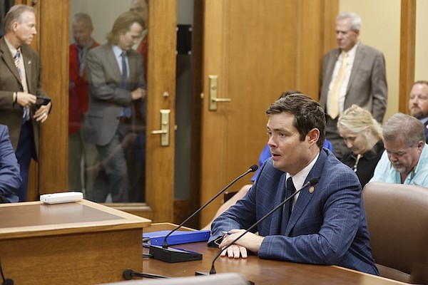 Arkansas Senate approves bill to modify open records law - Vimarsana News