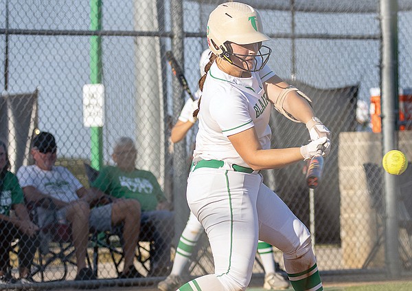 Three-run fifth inning sends Blair Oaks softball past Helias - Vimarsana News