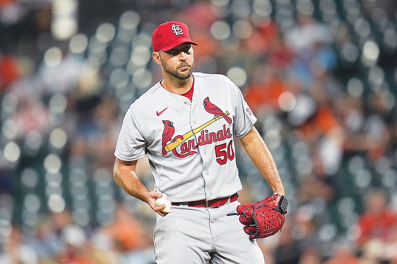 Retiring Cardinals pitcher Adam Wainwright to say farewell by