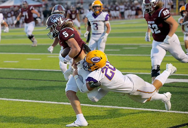 Benton's Davis tosses four TDs - Vimarsana News