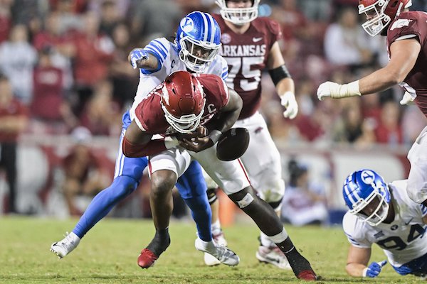 Former BYU LB Forces Fumble During Monday Night Football