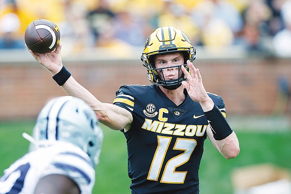 Missouri Quarterback Cook Sits With Injured Knee | Jefferson City News ...