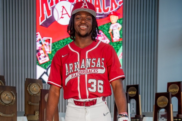 Get to know: Razorback commitment Cayden Mitchell - Vimarsana News