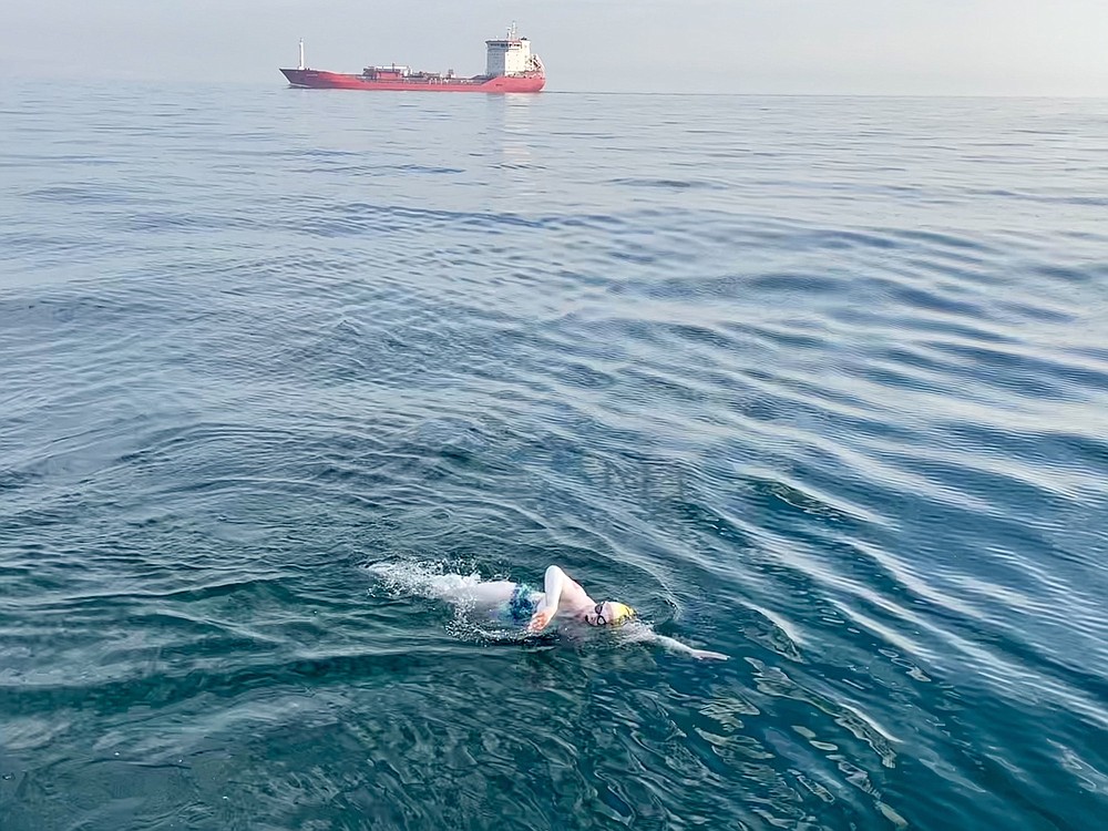 Chattanooga woman successfully swims the English Channel | Chattanooga ...