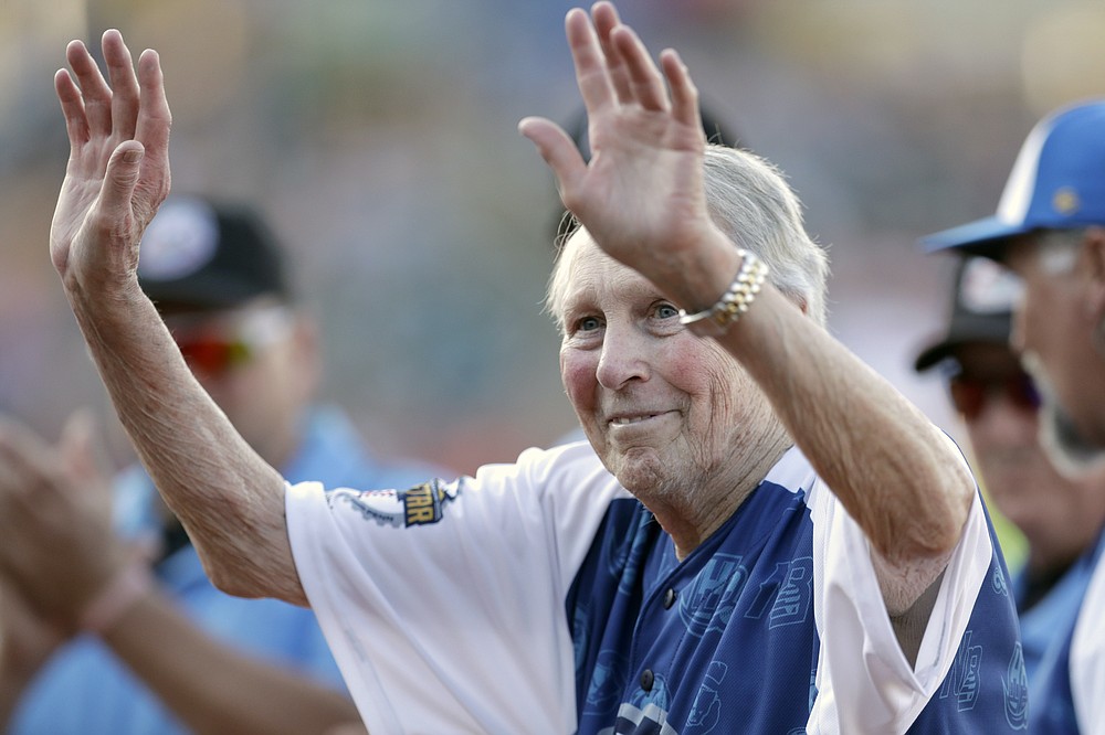 Little Rock native, Baseball Hall of Famer Brooks Robinson dies at 86