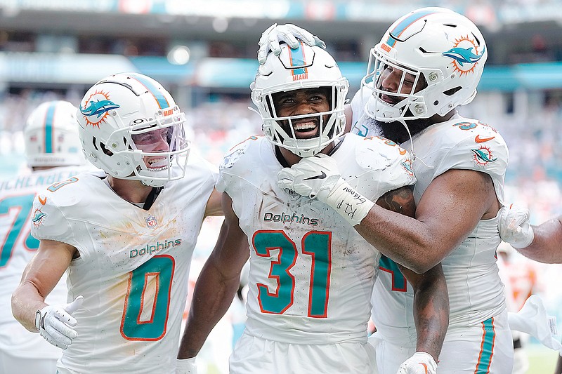 NFL Capsules: Tagovailoa, Dolphins romp to 70-20 win against Broncos