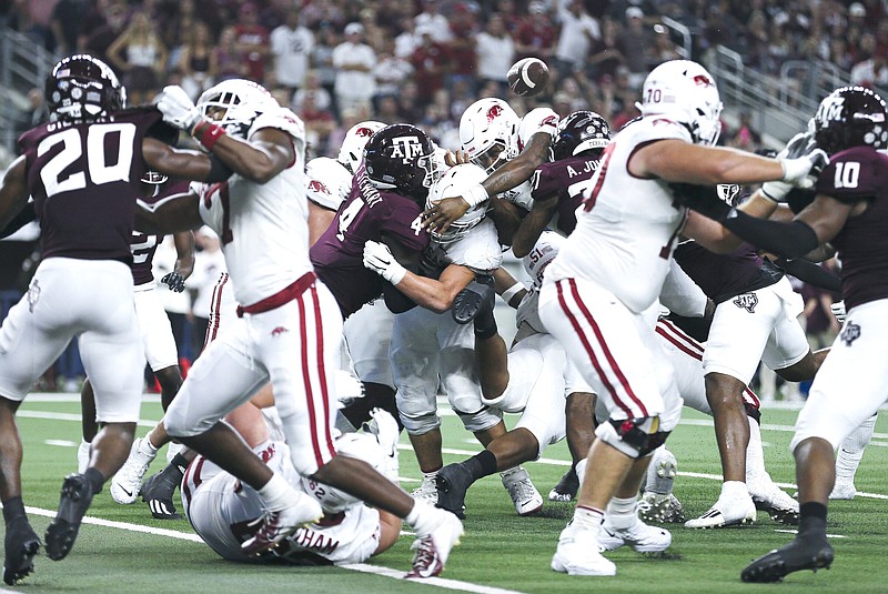 Arkansas Football: 3 reasons Razorbacks will upset Texas A&M in Week 9