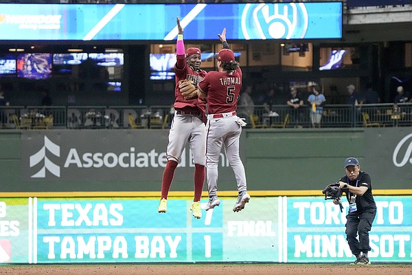 Diamondbacks erase early deficit again to beat Brewers - Vimarsana News