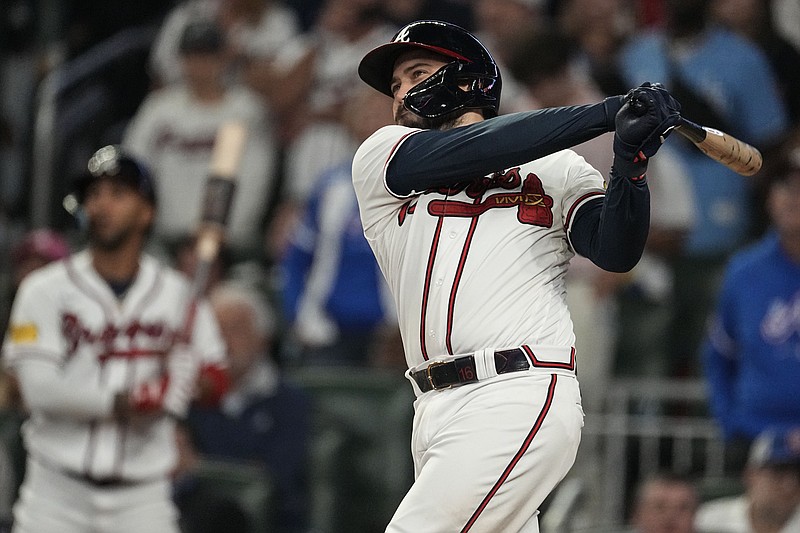 Take 12: Braves rally, rally, rally to beat Phillies in extra innings