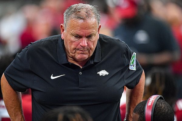 WholeHogSports - Miners aim to get big, just like Hogs