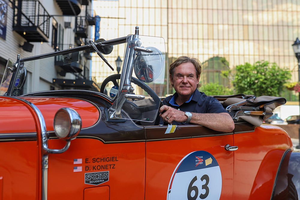 Chattanooga Motorcar Festival cranks up with B52s, races, auction