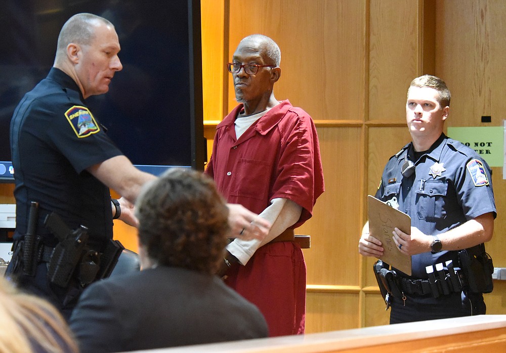 Video shows interaction before fatal shooting of Chattanooga