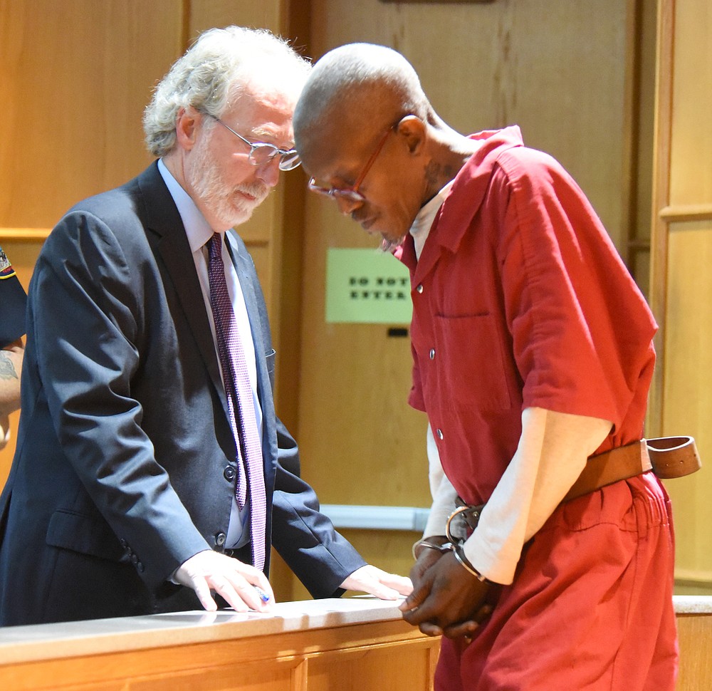 Video shows interaction before fatal shooting of Chattanooga