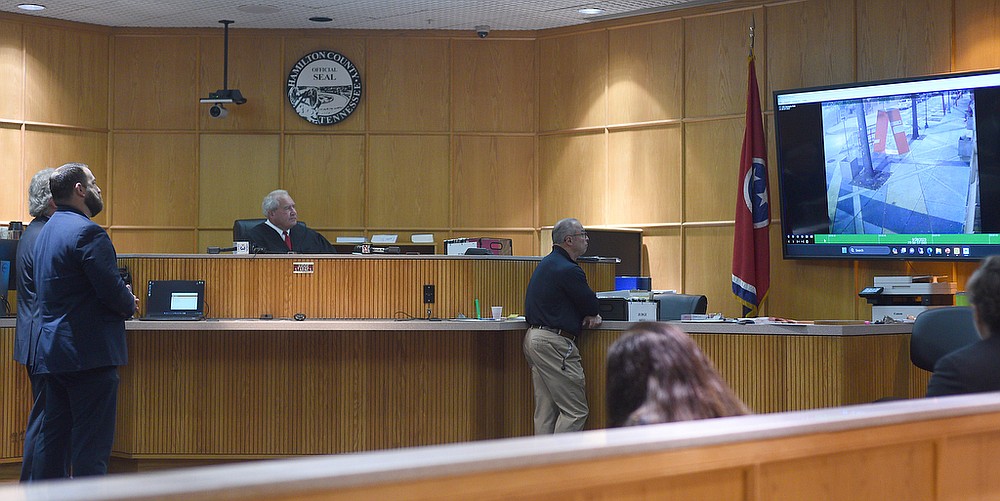 Video shows interaction before fatal shooting of Chattanooga