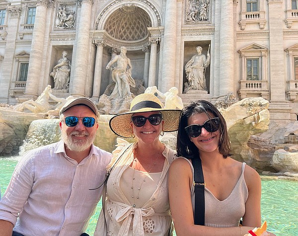 'Hero' stepdad flies to Italy to find heirloom in lost bag - Vimarsana News