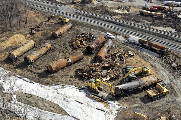 Derailments cost approaches 1B Derailments cost approaches 1B