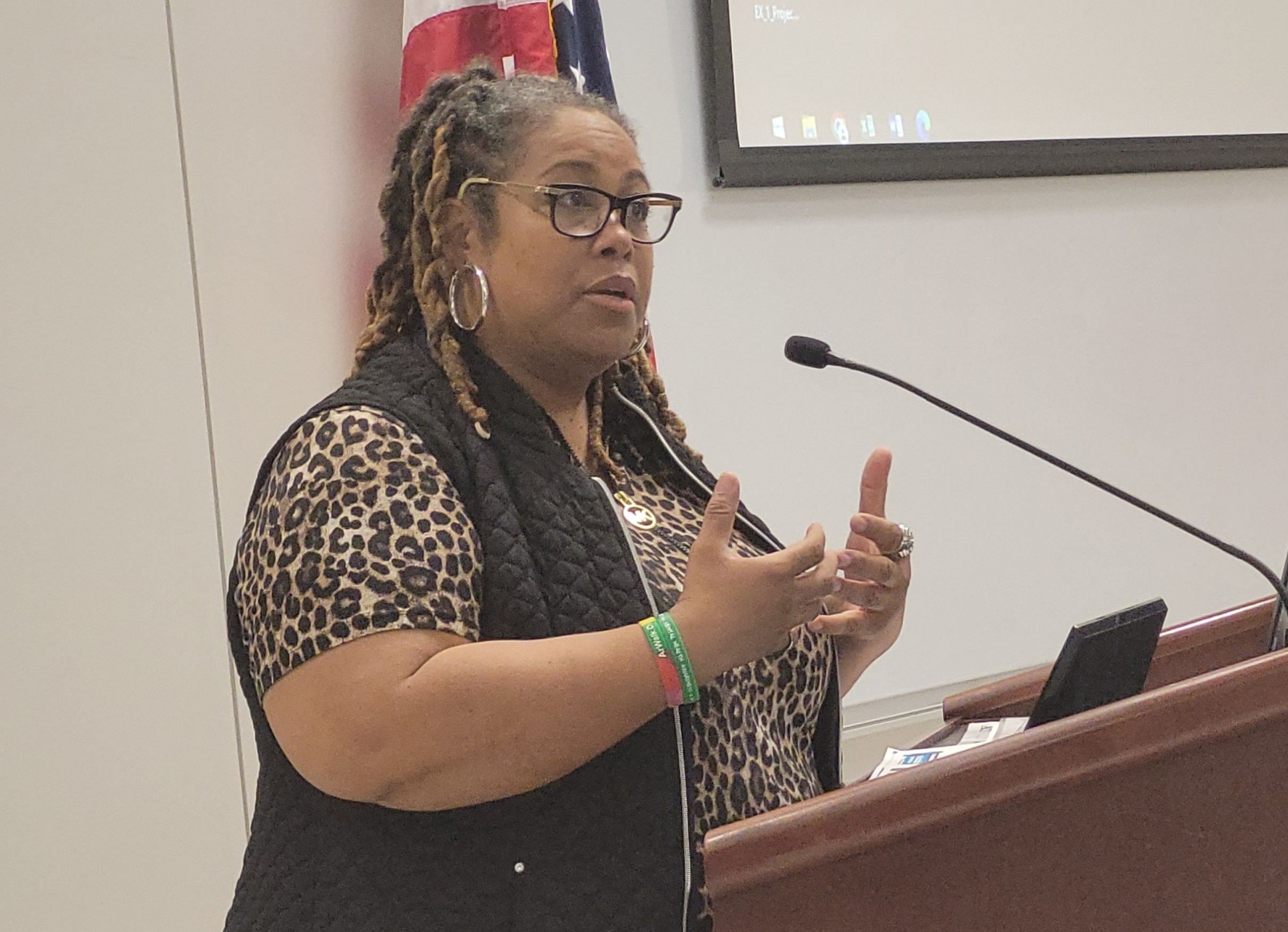 Panel discusses mental health challenges at UA - Vimarsana News