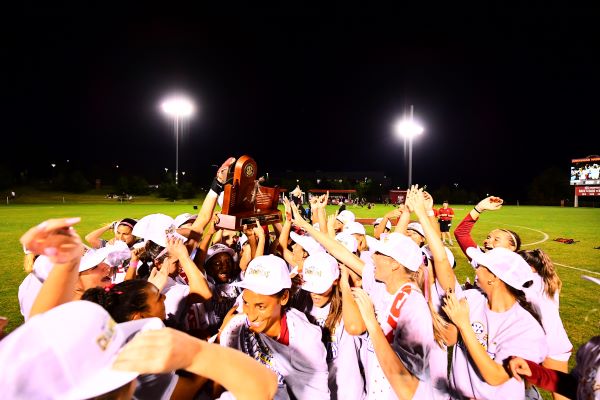 Arkansas soccer racks up SEC end-of-year awards