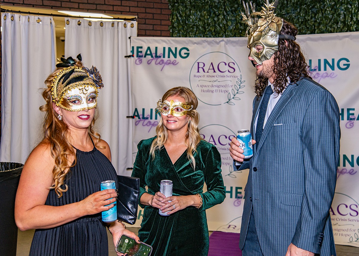 RACS’ masquerade ball raises money for new program | Jefferson City ...