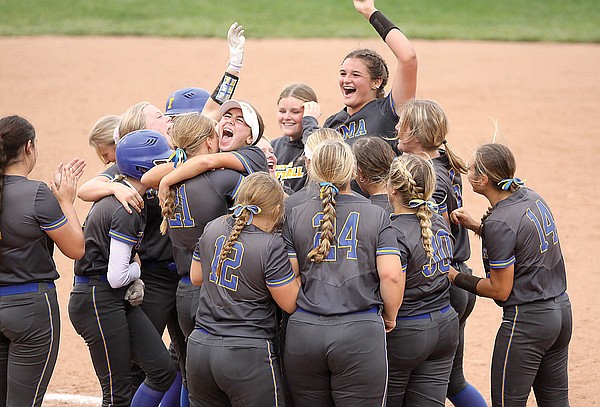 Fatima repeats as Class 3 state softball champion | Jefferson City News ...