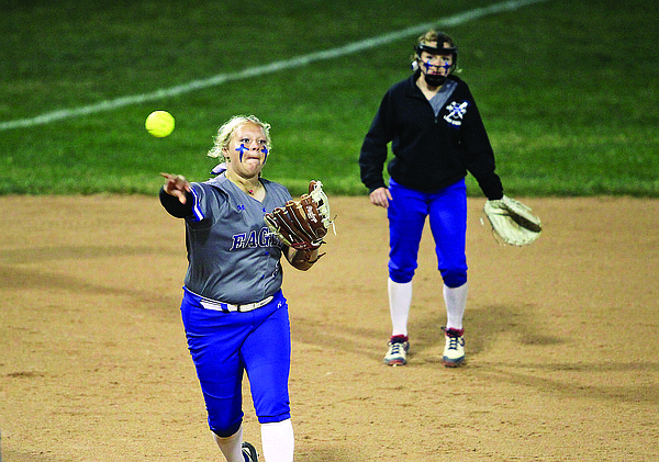 Jamestown softball takes second to earn first state trophy in school history - Vimarsana News