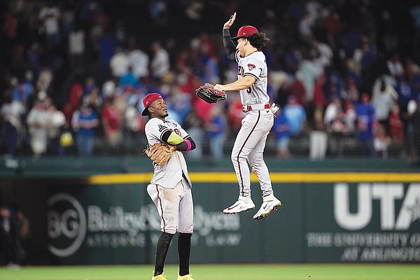 Kelly dominates after Korea detour as Diamondbacks rout Rangers 9-1 - Vimarsana News