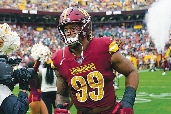 Commanders unload top pass rushers on NFL's deadline day | Jefferson City News Tribune - Vimarsana News