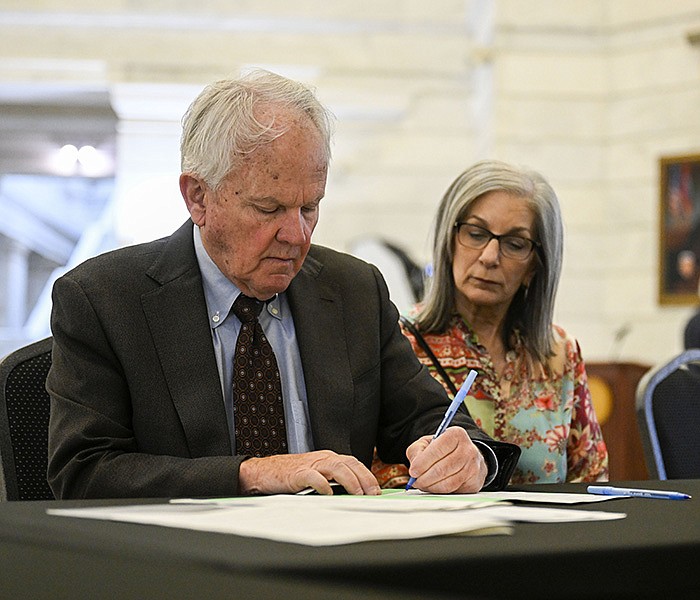 Davis, sponsor of LEARNS Act, among latest candidates to file to run