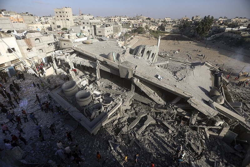 Israel, Hamas Clashes Rock Gaza City’s Heart | The Arkansas Democrat ...